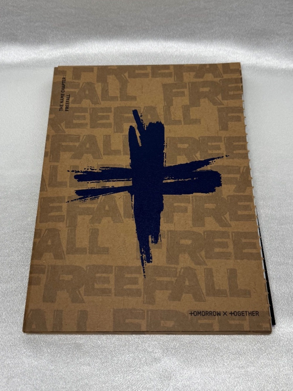TXT The Name Chapter: Freefall Album - Reality Ver. (PC Included) - Picture 2 of 2